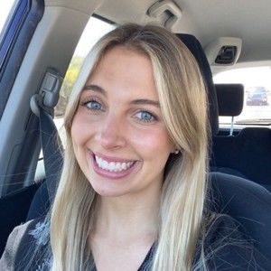 Meet your Posher, Jade